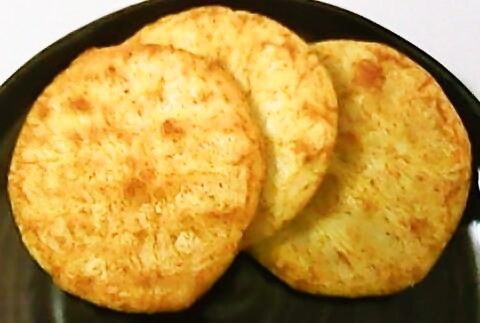 舞妓はんひぃ～ひぃ～カレーせんべい