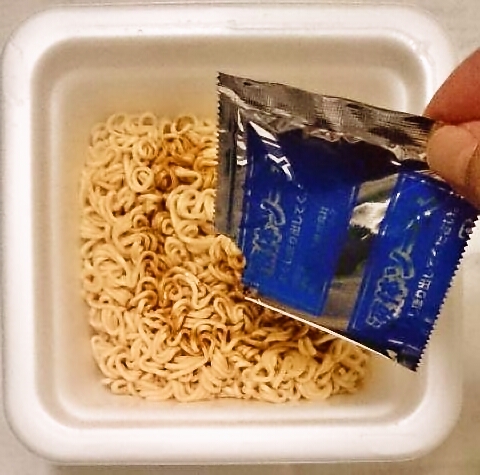 サッポロ一番の「焼きそばバソキヤ」