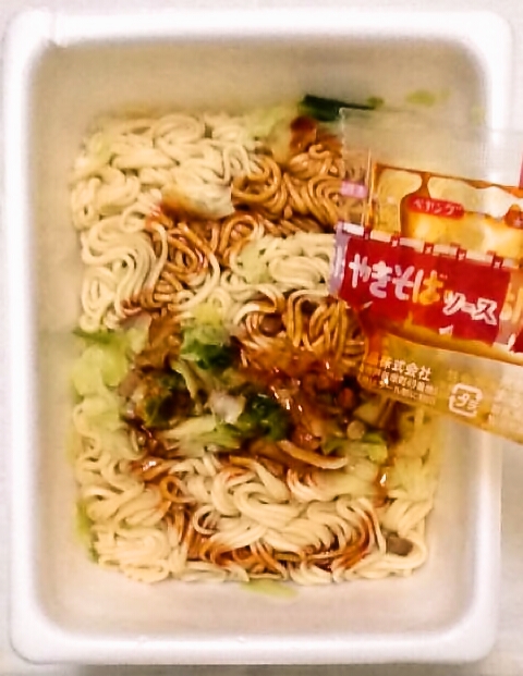 ペヤング「激辛やきそば」