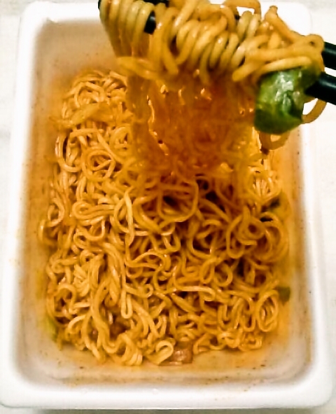 ペヤング「激辛やきそば」