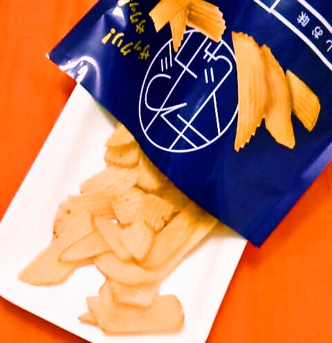 カルビー「きわじゃが うすしお味」