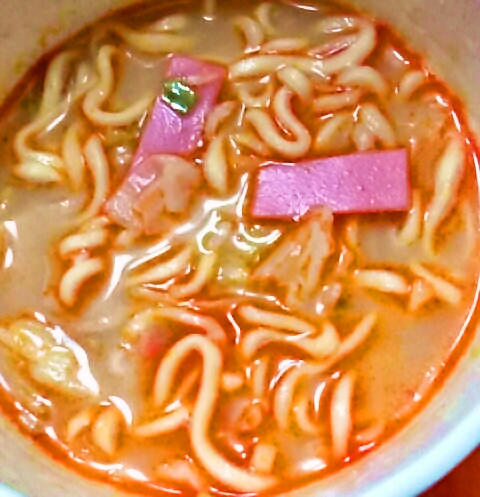 エースコック「リンガーハットのピリカラちゃんぽん」