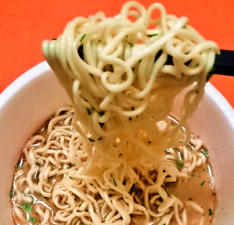 マルタイ「黒マー油とんこつ熊本ラーメン」