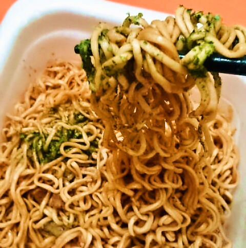 東洋水産のマルちゃん「やきそば弁当」