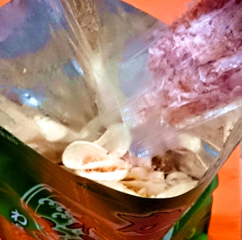 新丸正「静岡発 かつお節ポテトチップスわさび味」