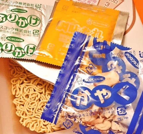 エースコック「スーパーカップ大盛り よっちゃん風いか焼そば」