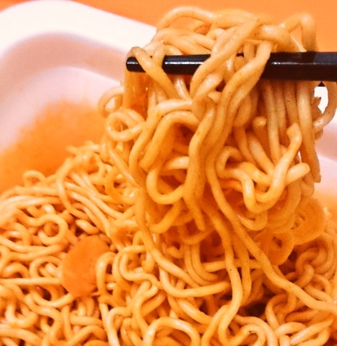 エースコック「スーパーカップ大盛り よっちゃん風いか焼そば」