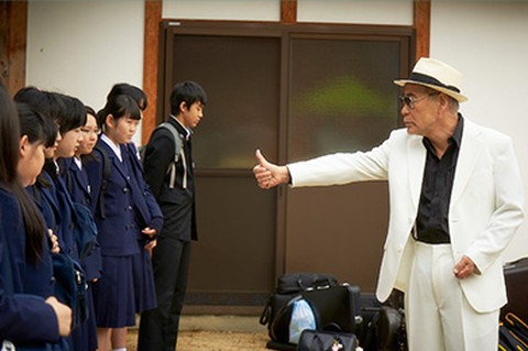 映画『モヒカン故郷に帰る』