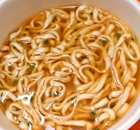 日清「どん兵衛 特盛鬼かき揚げ天ぷらうどん」