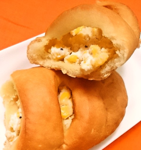 ヤマザキ「つぶつぶコーンのパン」