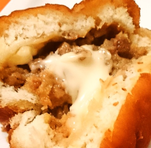 神戸屋「豚まんドーナツ」