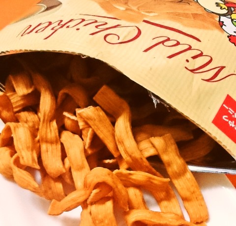 おやつカンパニー「ベビースターパンメン(やさしいチキン味)」