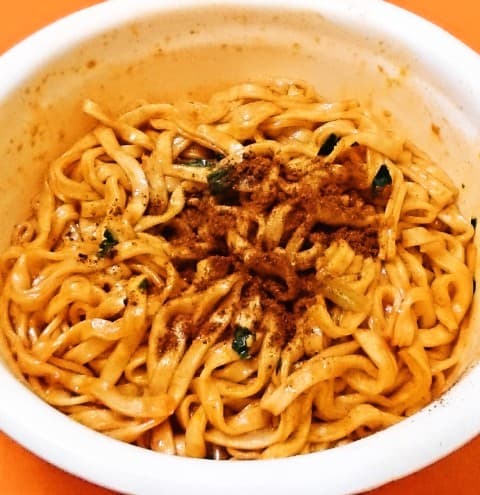 日清のどん兵衛焼うどん 担担 花椒仕立て