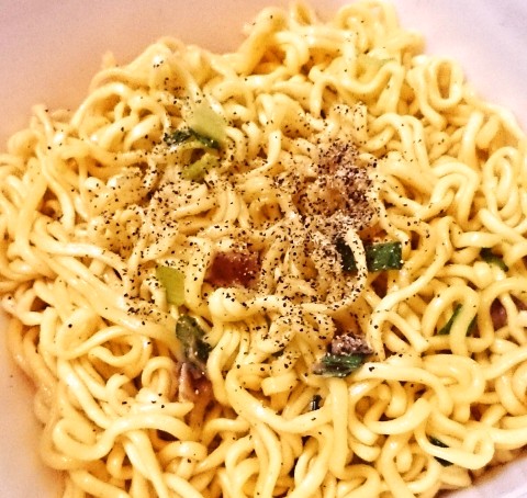 ニュータッチ「仙台牛タン風味塩焼そば」