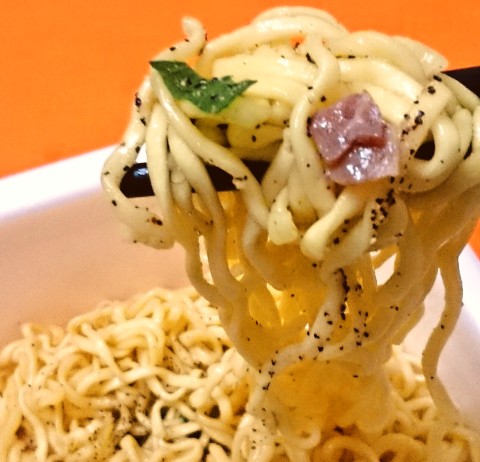 ニュータッチ「仙台牛タン風味塩焼そば」