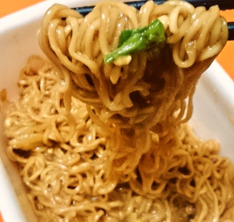 まるか食品「ペヤング ソースやきそばプラス納豆」