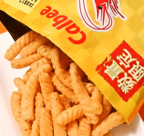 カルビー「かっぱえびせん 雲丹と海苔味」
