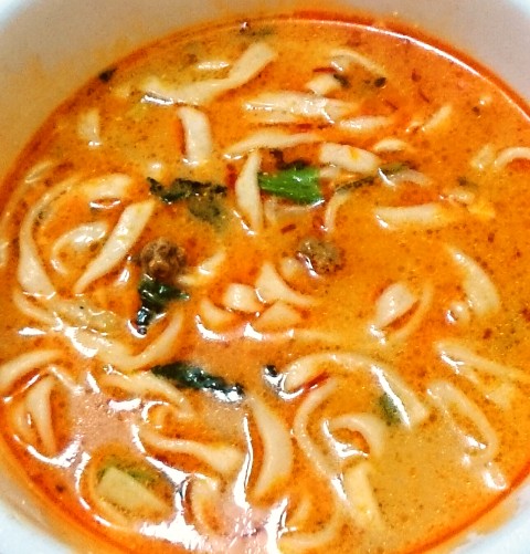 日清のどん兵衛 ピリッと辛口担担うどん