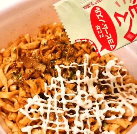 明星「一平ちゃん焼うどん だし醤油味」