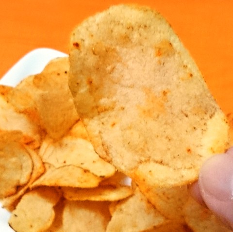 山芳「ポテトチップス 炙り明太チーズ味」