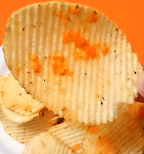 カルビー「ピザポテト」