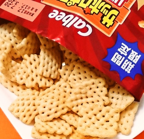 カルビー「サッポロポテト バーベＱあじ トリプル」