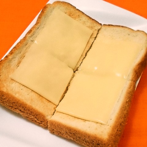 ブルボン「スライス生チョコレート ホワイト」