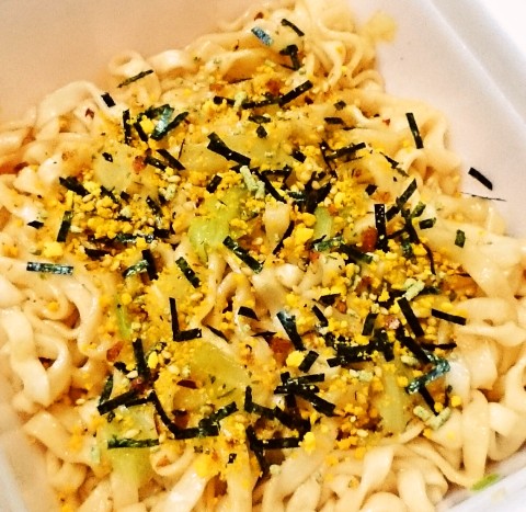 明星「のりたま 焼うどん だし醤油味」