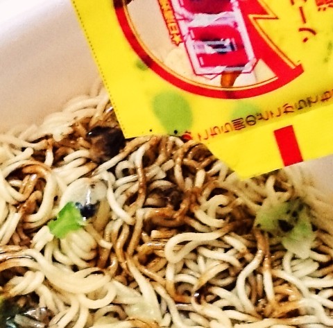 「日清焼そばＵ．Ｆ．Ｏ．ビッグ わさマヨ地獄」