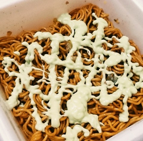 「日清焼そばＵ．Ｆ．Ｏ．ビッグ わさマヨ地獄」