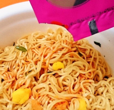 日清焼そば熱帯Ｕ．Ｆ．Ｏ．