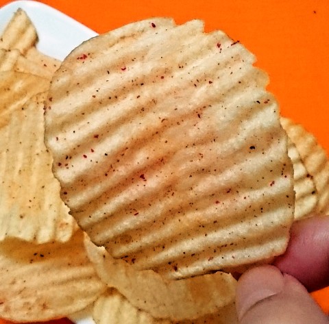 カルビー「夏ポテト 紀州の南高梅味」