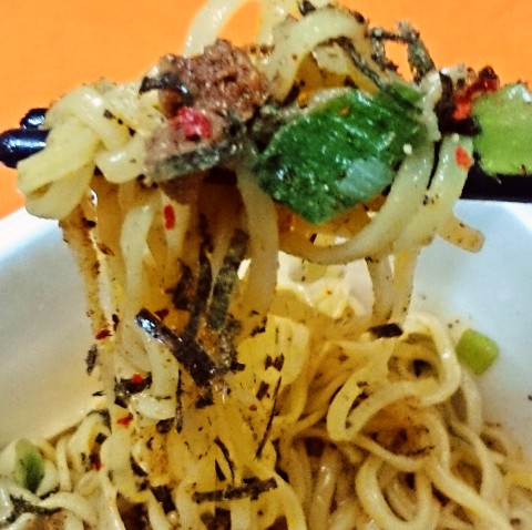 日清ラ王ＰＲＥＭＩＵＭ 台湾まぜそば