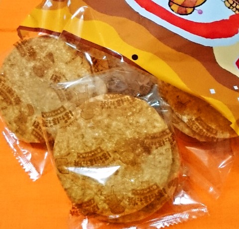 亀田製菓「ぽたぽた焼 塩キャラメル風味」