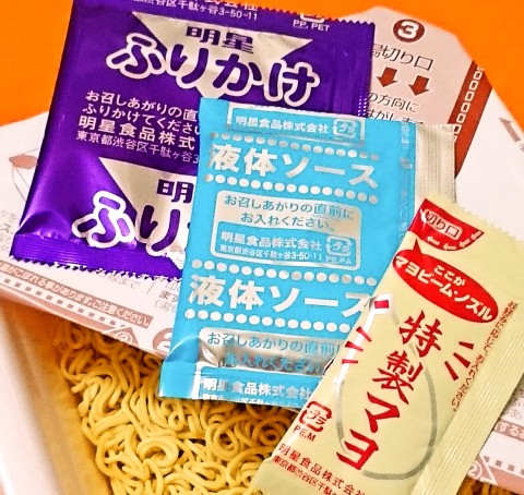 明星「一平ちゃん夜店の焼そば タルタル甘酢醤油味」