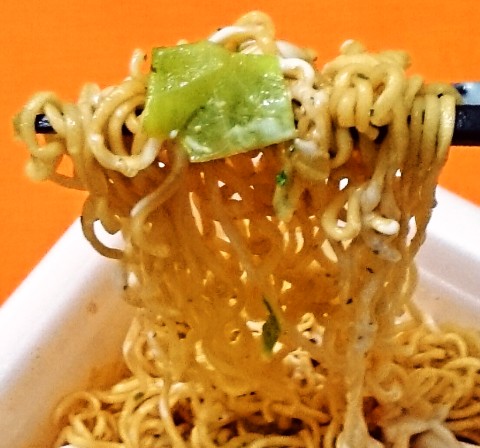 明星「一平ちゃん夜店の焼そば タルタル甘酢醤油味」