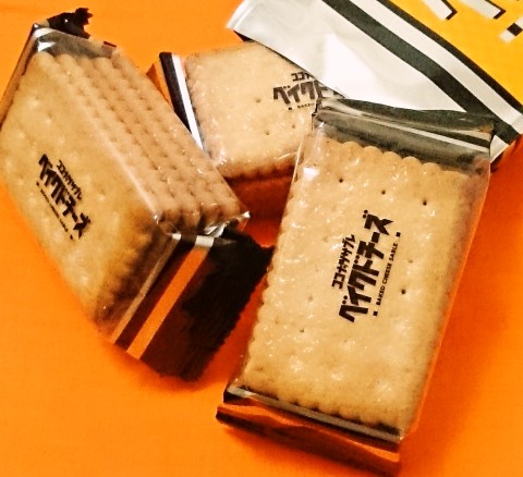 日清シスコ「ココナッツサブレ ベイクドチーズ」