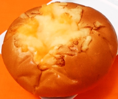 第一パン「３種のチーズパン」