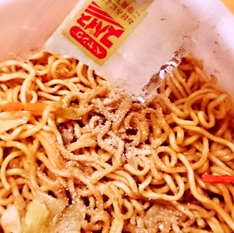 まるか食品「夜のペヤングやきそば 夜食ｖｅｒ．」