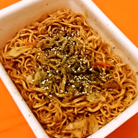 まるか食品「夜のペヤングやきそば 夜食ｖｅｒ．」