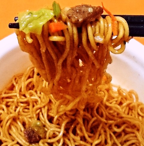 「日清焼そばＵ．Ｆ．Ｏ．旨辛プルコギ風焼そば」