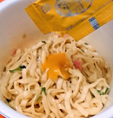 「日清のどん兵衛 釜たま風うどん」