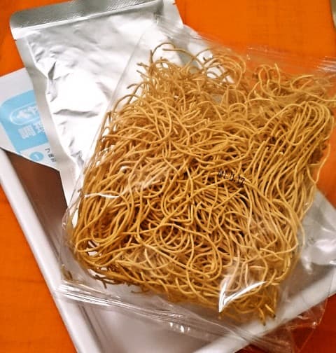 まるか食品「ペヤング 中華風そのまま皿うどん」