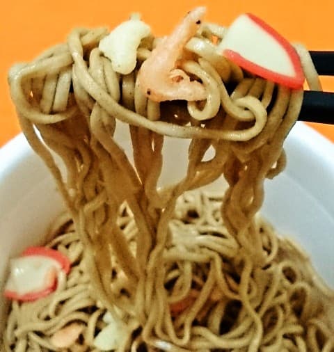 マルちゃん「冷しぶっかけたぬきそば」