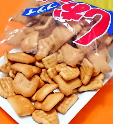 坂栄養食品「しおＡ字フライビスケット」