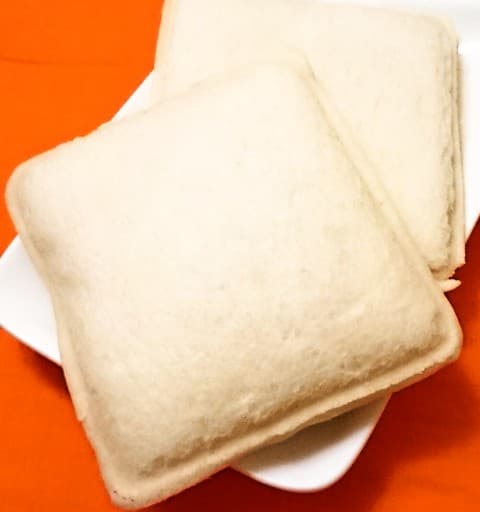 ヤマザキ「ランチパック チャーハン風」